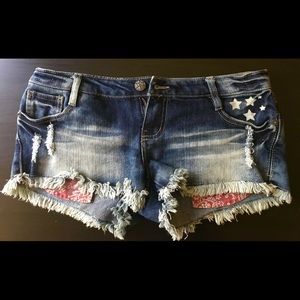 SOLD ❌Rue 21 Destroyed Low Rise Jean Shorts.
